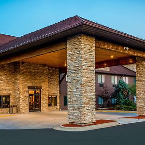 Riverview Inn & Suites, Ascend Hotel Collection